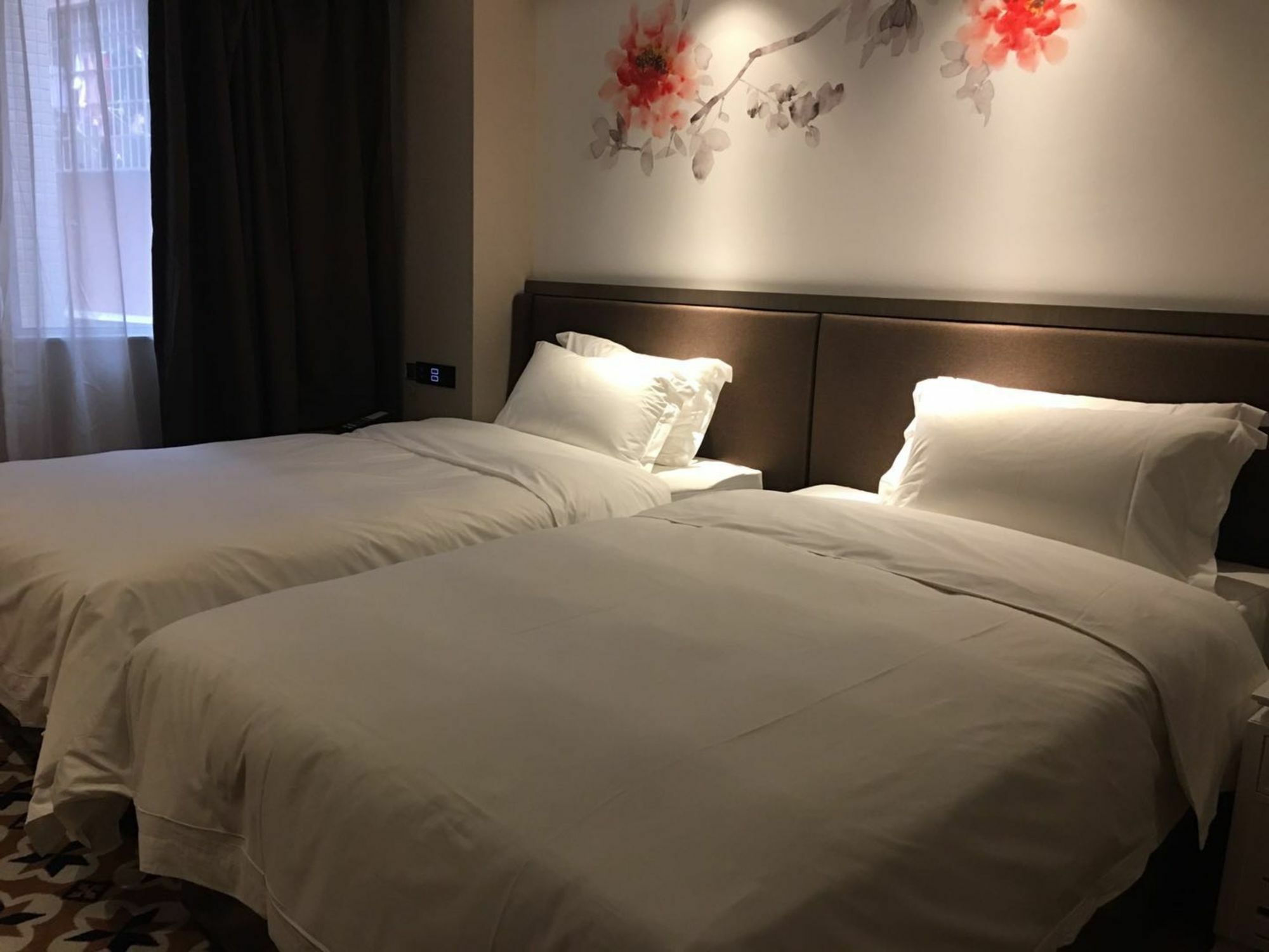 Paco Hotel Dongpu Guanghzou -Free Shuttle Bus For Canton Fair المظهر الخارجي الصورة